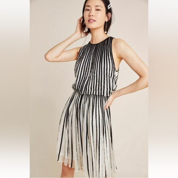 Geisha Designs Dresses & Skirts - Anthropologie Geisha Designs Martinique Halter Dress